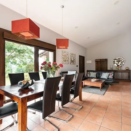 Holiday home Casa A Pedrina Ames